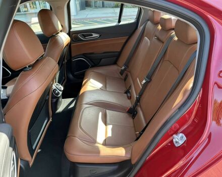 Красный Альфа Giulia, объемом двигателя 2 л и пробегом 39 тыс. км за 10000 $, фото 11 на Automoto.ua