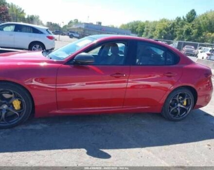 Красный Альфа Giulia, объемом двигателя 2 л и пробегом 47 тыс. км за 5000 $, фото 13 на Automoto.ua