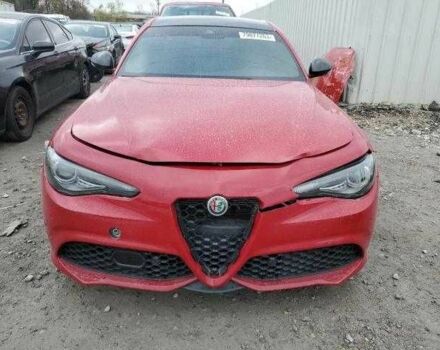 Красный Альфа Giulia, объемом двигателя 2 л и пробегом 41 тыс. км за 6500 $, фото 4 на Automoto.ua