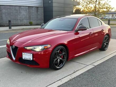 Красный Альфа Giulia, объемом двигателя 2 л и пробегом 58 тыс. км за 18900 $, фото 1 на Automoto.ua