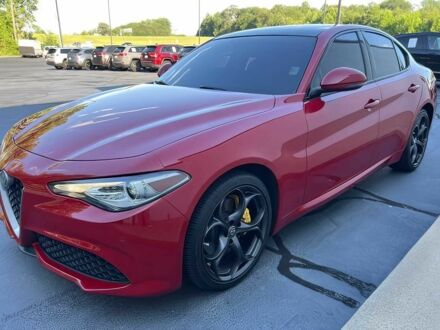 Альфа Giulia 2019 в Кривом Роге на Automoto.ua Красный Альфа Giulia, объемом двигателя 2 л и пробегом 65 тыс. км за 8500 $, фото 1 на Automoto.ua