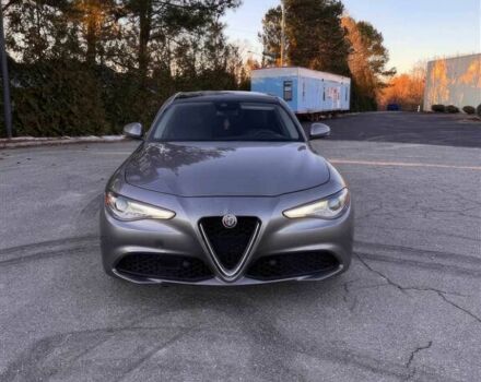 Серый Альфа Giulia, объемом двигателя 2 л и пробегом 60 тыс. км за 3900 $, фото 1 на Automoto.ua