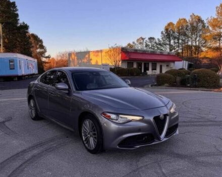 Серый Альфа Giulia, объемом двигателя 2 л и пробегом 60 тыс. км за 3900 $, фото 2 на Automoto.ua