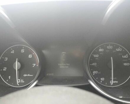 Серый Альфа Giulia, объемом двигателя 2 л и пробегом 41 тыс. км за 4500 $, фото 8 на Automoto.ua