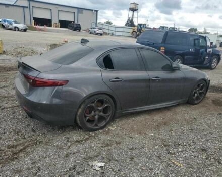 Серый Альфа Giulia, объемом двигателя 2 л и пробегом 41 тыс. км за 4500 $, фото 2 на Automoto.ua