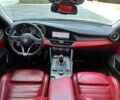 Сірий Альфа Giulia, об'ємом двигуна 2 л та пробігом 35 тис. км за 10100 $, фото 9 на Automoto.ua