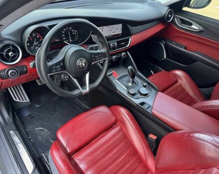 Сірий Альфа Giulia, об'ємом двигуна 2 л та пробігом 35 тис. км за 10100 $, фото 10 на Automoto.ua