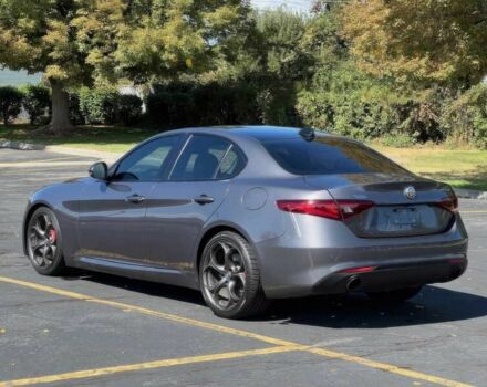Серый Альфа Giulia, объемом двигателя 2 л и пробегом 44 тыс. км за 14500 $, фото 7 на Automoto.ua