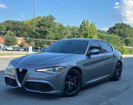 Сірий Альфа Giulia, об'ємом двигуна 2 л та пробігом 35 тис. км за 14400 $, фото 2 на Automoto.ua