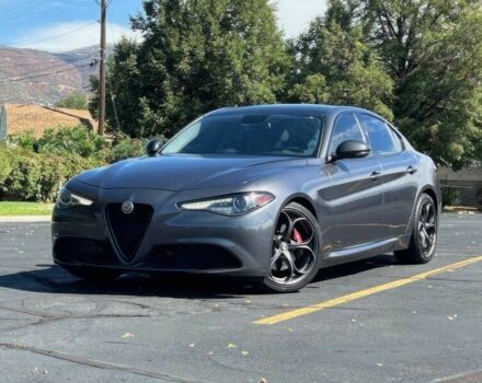 Серый Альфа Giulia, объемом двигателя 2 л и пробегом 44 тыс. км за 14500 $, фото 2 на Automoto.ua