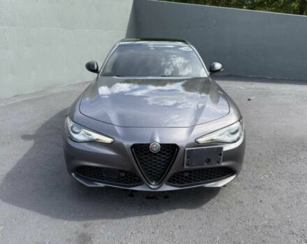 Серый Альфа Giulia, объемом двигателя 2 л и пробегом 28 тыс. км за 4000 $, фото 1 на Automoto.ua