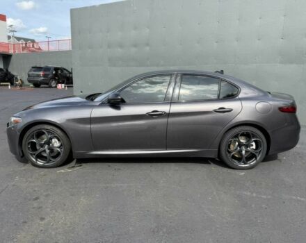 Серый Альфа Giulia, объемом двигателя 2 л и пробегом 28 тыс. км за 4000 $, фото 6 на Automoto.ua