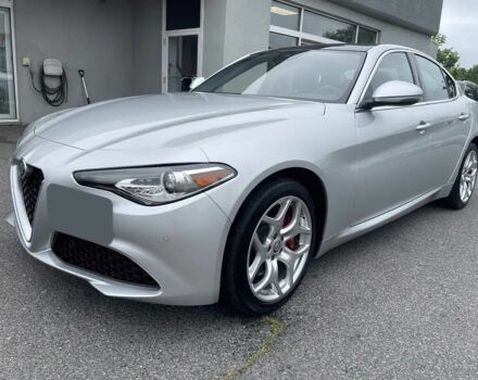 Серый Альфа Giulia, объемом двигателя 2 л и пробегом 26 тыс. км за 15700 $, фото 2 на Automoto.ua