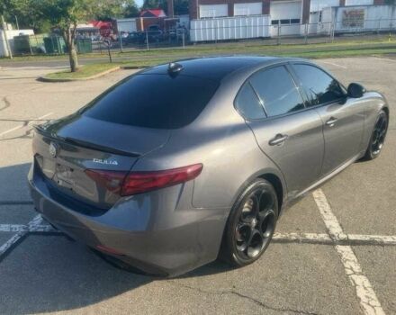 Серый Альфа Giulia, объемом двигателя 2 л и пробегом 16 тыс. км за 13000 $, фото 6 на Automoto.ua
