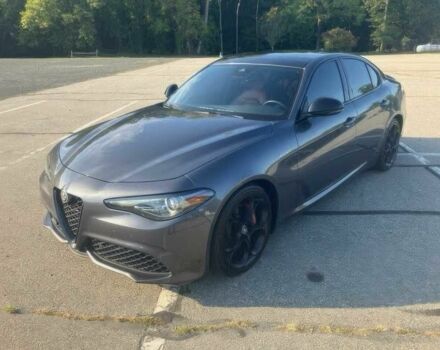 Серый Альфа Giulia, объемом двигателя 2 л и пробегом 16 тыс. км за 13000 $, фото 2 на Automoto.ua
