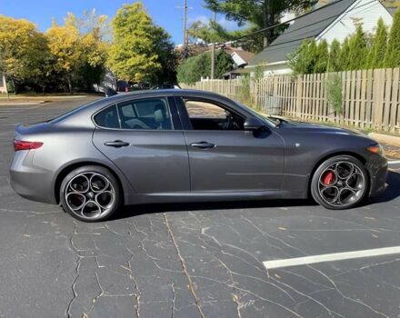 Серый Альфа Giulia, объемом двигателя 2 л и пробегом 17 тыс. км за 6400 $, фото 6 на Automoto.ua