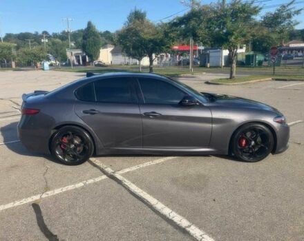 Серый Альфа Giulia, объемом двигателя 2 л и пробегом 16 тыс. км за 13000 $, фото 7 на Automoto.ua