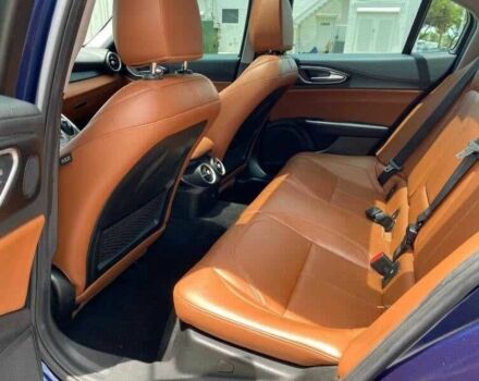 Синий Альфа Giulia, объемом двигателя 2 л и пробегом 48 тыс. км за 4800 $, фото 11 на Automoto.ua