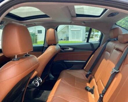 Синий Альфа Giulia, объемом двигателя 2 л и пробегом 48 тыс. км за 4800 $, фото 12 на Automoto.ua