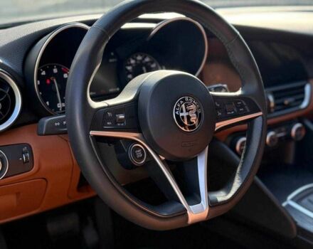 Синий Альфа Giulia, объемом двигателя 2 л и пробегом 43 тыс. км за 27200 $, фото 11 на Automoto.ua