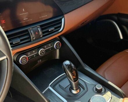 Синий Альфа Giulia, объемом двигателя 2 л и пробегом 43 тыс. км за 27200 $, фото 14 на Automoto.ua