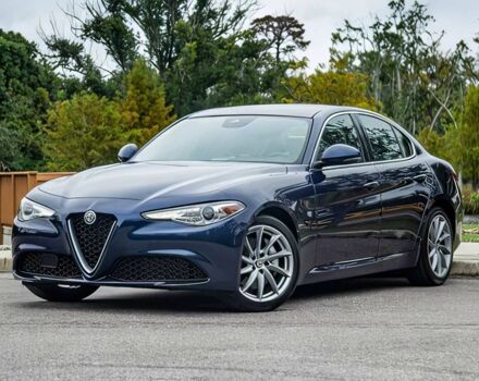 Синий Альфа Giulia, объемом двигателя 2 л и пробегом 38 тыс. км за 4250 $, фото 2 на Automoto.ua