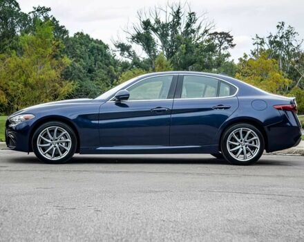 Синий Альфа Giulia, объемом двигателя 2 л и пробегом 38 тыс. км за 4250 $, фото 3 на Automoto.ua