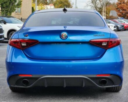 Синий Альфа Giulia, объемом двигателя 2 л и пробегом 39 тыс. км за 16500 $, фото 4 на Automoto.ua