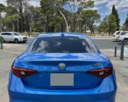 Синий Альфа Giulia, объемом двигателя 2 л и пробегом 51 тыс. км за 13600 $, фото 3 на Automoto.ua