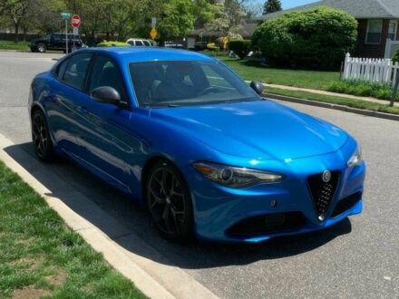 Синий Альфа Giulia, объемом двигателя 2 л и пробегом 101 тыс. км за 7900 $, фото 1 на Automoto.ua