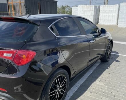 Черный Альфа Giulietta, объемом двигателя 2 л и пробегом 208 тыс. км за 7500 $, фото 7 на Automoto.ua