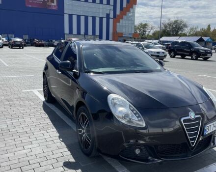 Черный Альфа Giulietta, объемом двигателя 2 л и пробегом 208 тыс. км за 7500 $, фото 3 на Automoto.ua