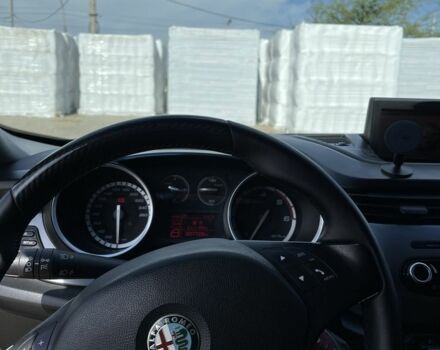 Черный Альфа Giulietta, объемом двигателя 2 л и пробегом 208 тыс. км за 7500 $, фото 15 на Automoto.ua