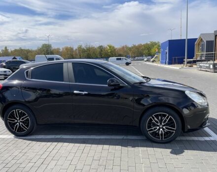 Черный Альфа Giulietta, объемом двигателя 2 л и пробегом 208 тыс. км за 7500 $, фото 5 на Automoto.ua