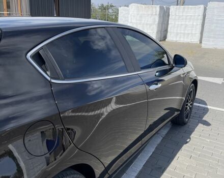 Черный Альфа Giulietta, объемом двигателя 2 л и пробегом 208 тыс. км за 7500 $, фото 6 на Automoto.ua