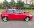 Красный Альфа Giulietta, объемом двигателя 0 л и пробегом 90 тыс. км за 16500 $, фото 6 на Automoto.ua