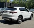 Белый Альфа stelvio, объемом двигателя 2 л и пробегом 10 тыс. км за 16000 $, фото 5 на Automoto.ua