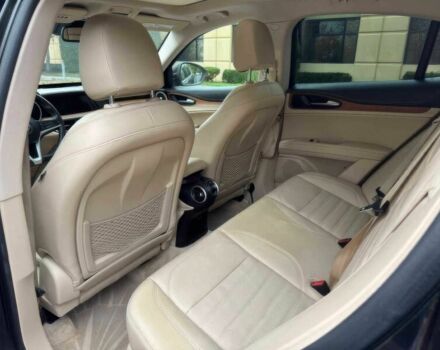 Черный Альфа stelvio, объемом двигателя 2 л и пробегом 35 тыс. км за 8300 $, фото 17 на Automoto.ua