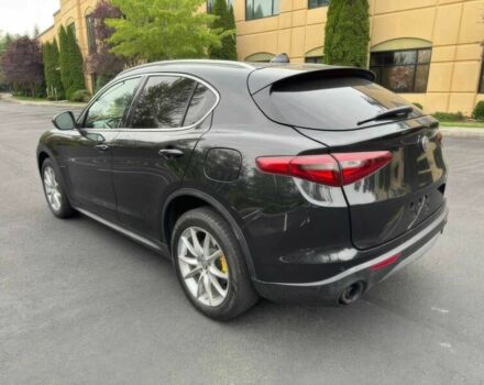 Черный Альфа stelvio, объемом двигателя 2 л и пробегом 35 тыс. км за 8300 $, фото 4 на Automoto.ua