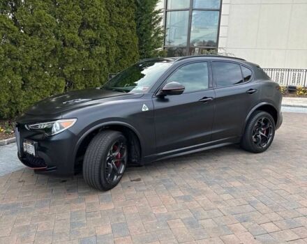 Чорний Альфа stelvio, об'ємом двигуна 2 л та пробігом 39 тис. км за 14200 $, фото 4 на Automoto.ua