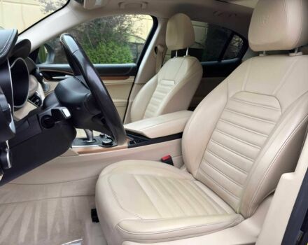 Черный Альфа stelvio, объемом двигателя 2 л и пробегом 35 тыс. км за 8300 $, фото 10 на Automoto.ua