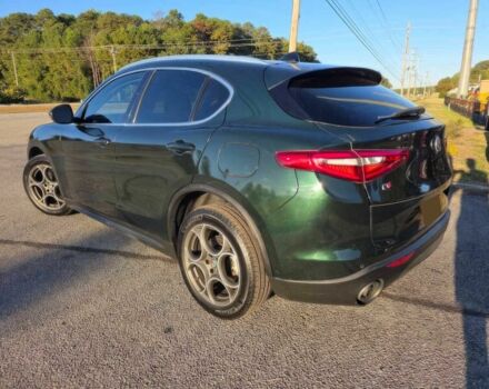 Черный Альфа stelvio, объемом двигателя 2 л и пробегом 32 тыс. км за 6500 $, фото 6 на Automoto.ua