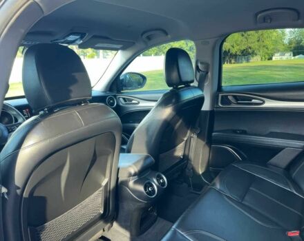 Черный Альфа stelvio, объемом двигателя 2 л и пробегом 32 тыс. км за 15000 $, фото 14 на Automoto.ua