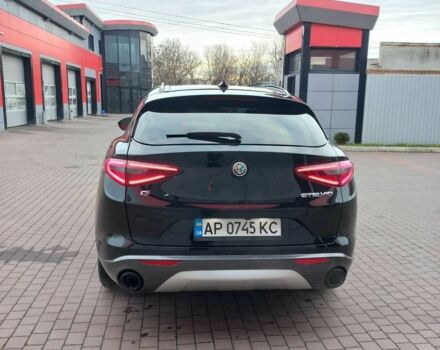 Чорний Альфа stelvio, об'ємом двигуна 2 л та пробігом 14 тис. км за 31800 $, фото 4 на Automoto.ua