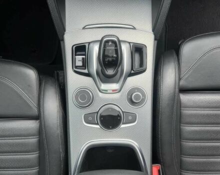 Черный Альфа stelvio, объемом двигателя 2 л и пробегом 11 тыс. км за 20500 $, фото 10 на Automoto.ua