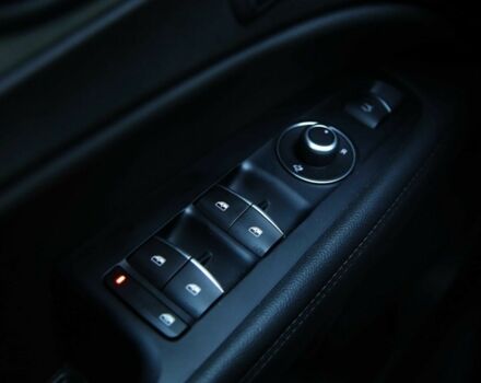 Коричневый Альфа stelvio, объемом двигателя 2 л и пробегом 32 тыс. км за 23000 $, фото 20 на Automoto.ua