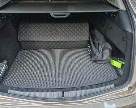 Коричневый Альфа stelvio, объемом двигателя 2 л и пробегом 32 тыс. км за 23000 $, фото 22 на Automoto.ua