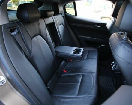 Коричневый Альфа stelvio, объемом двигателя 2 л и пробегом 32 тыс. км за 23000 $, фото 8 на Automoto.ua