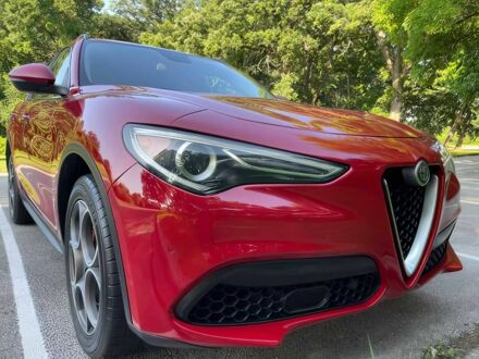 Красный Альфа stelvio, объемом двигателя 2 л и пробегом 49 тыс. км за 6200 $, фото 1 на Automoto.ua