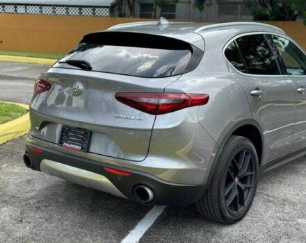 Серый Альфа stelvio, объемом двигателя 2 л и пробегом 47 тыс. км за 4300 $, фото 3 на Automoto.ua